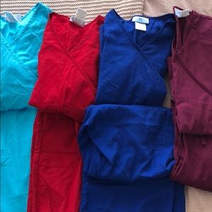 Bundle of four scrub sets